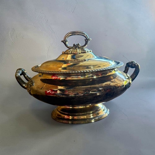 Silver plated metal oval - silver,